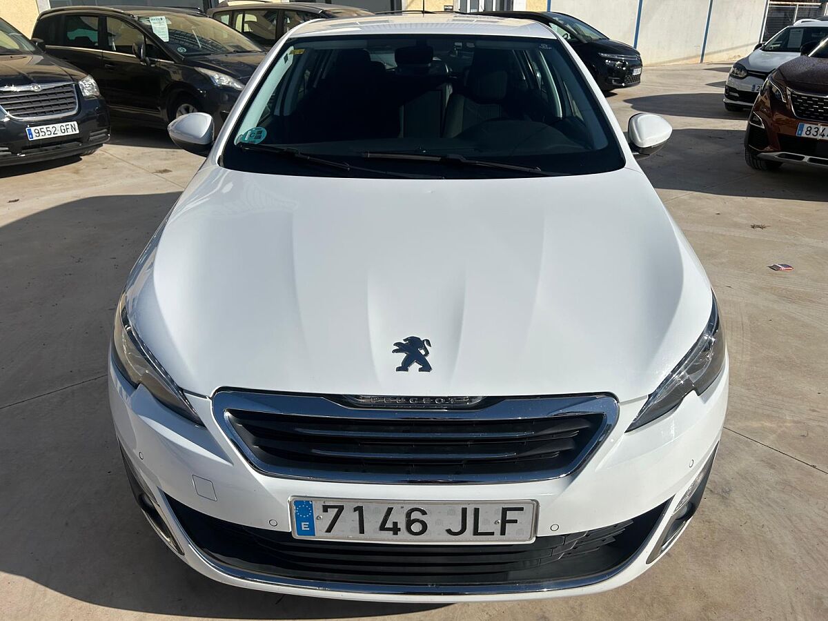 PEUGEOT 308 ALLURE 1.2 E-THP SPANISH LHD IN SPAIN 89000 MILES SUPERB 2016